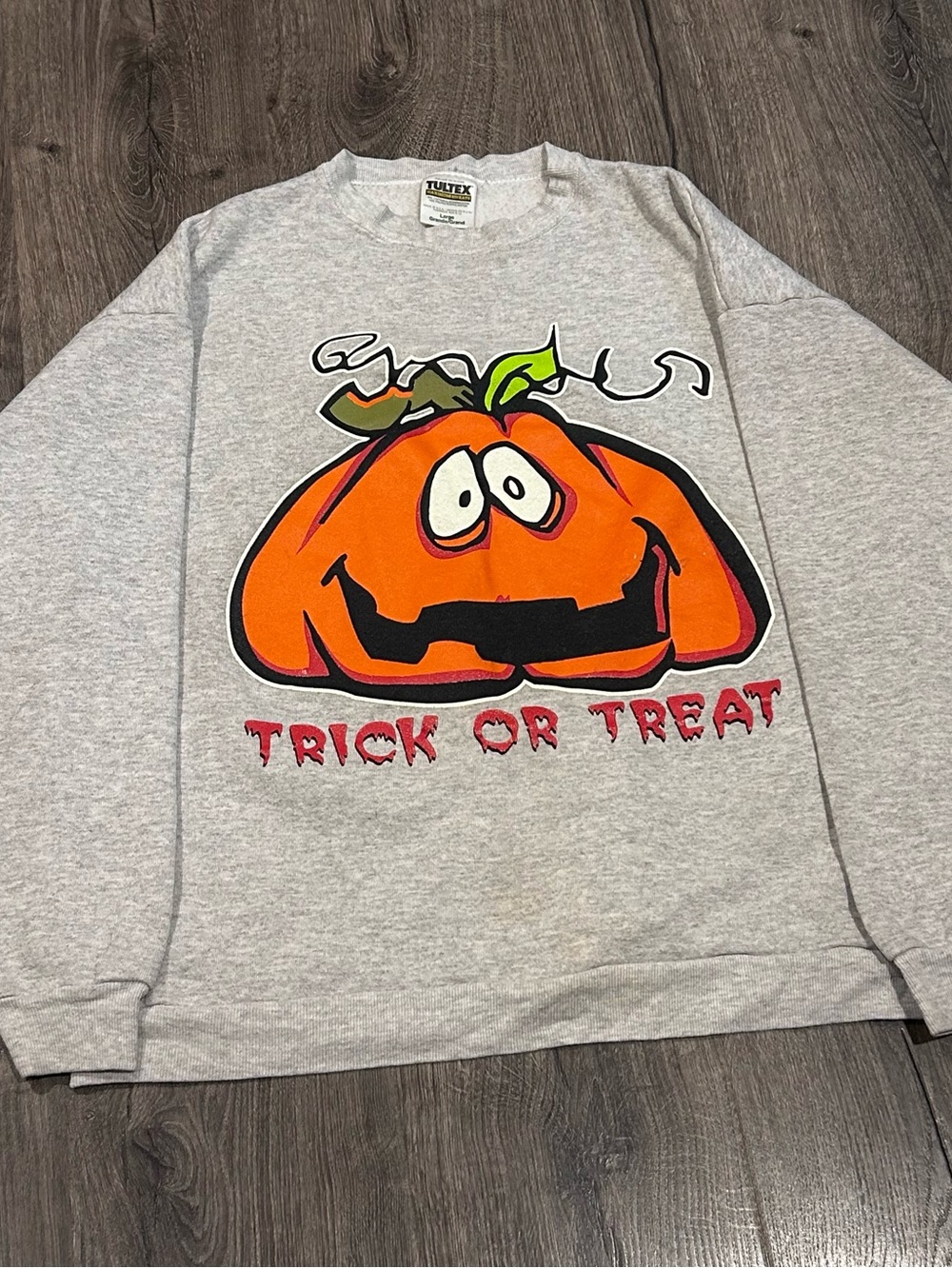 VTG 90s Trick Or Treat Pumpkin Crewneck Sweatshirt Nostalgic Halloween Size L